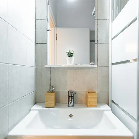 Διαμέρισμα Optasia - Naxos Center 2 *