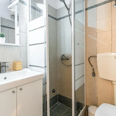 Optasia - Naxos Center 2 Naxos City